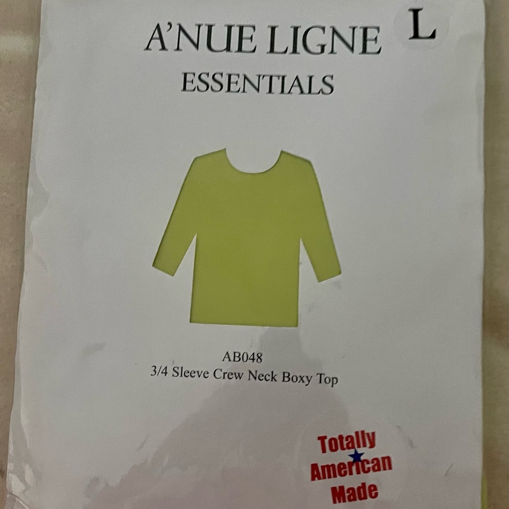 Anue Ligne Tee Top Shirt Kiwi Green Stretch Form Fit 3/4 Sleeve Sz LG   USA